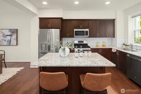 6942 31st Avenue SW Seattle WA 98126