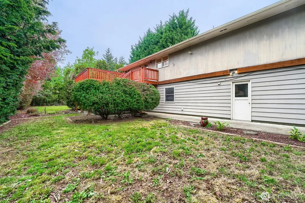 10412 SE 219th Street Kent WA 98031