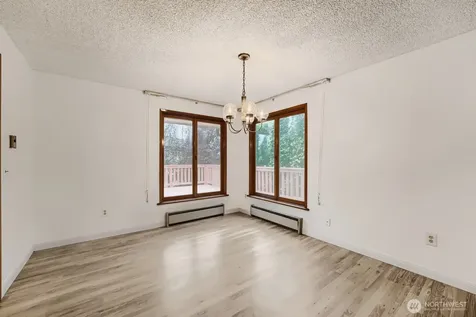 10412 SE 219th Street Kent WA 98031