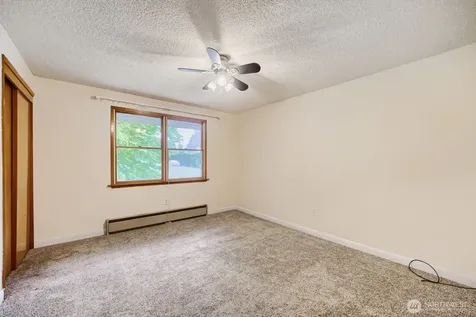 10412 SE 219th Street Kent WA 98031