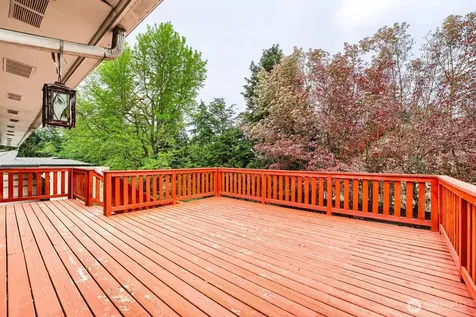 10412 SE 219th Street Kent WA 98031