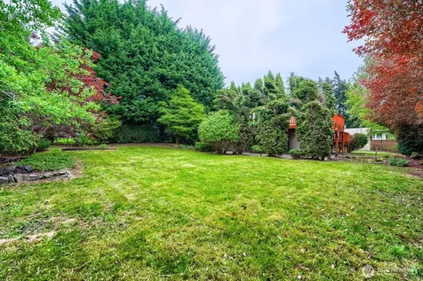10412 SE 219th Street Kent WA 98031