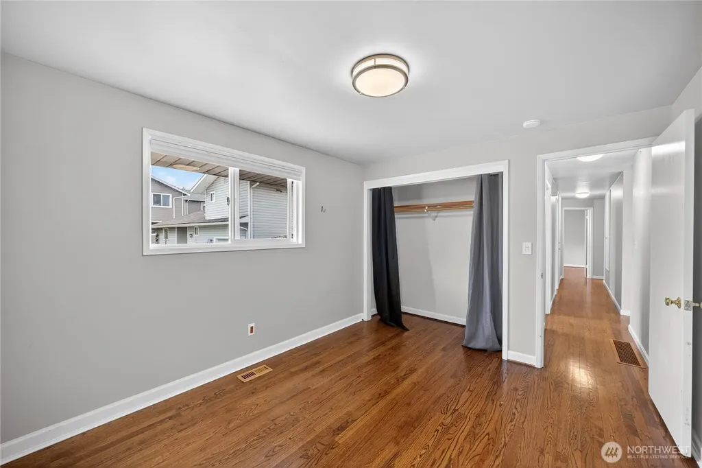 3918 S Avenue Anacortes WA 98221