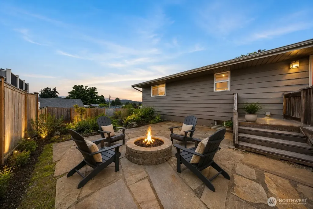 3918 S Avenue Anacortes WA 98221