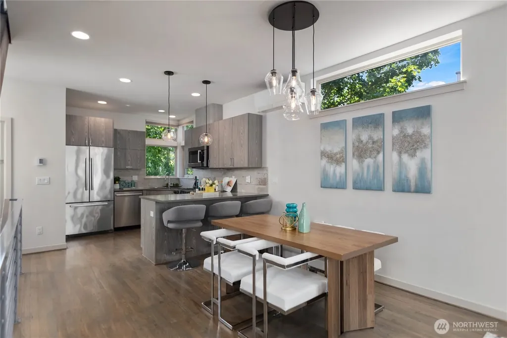 2227 NW 60th Street Seattle WA 98107