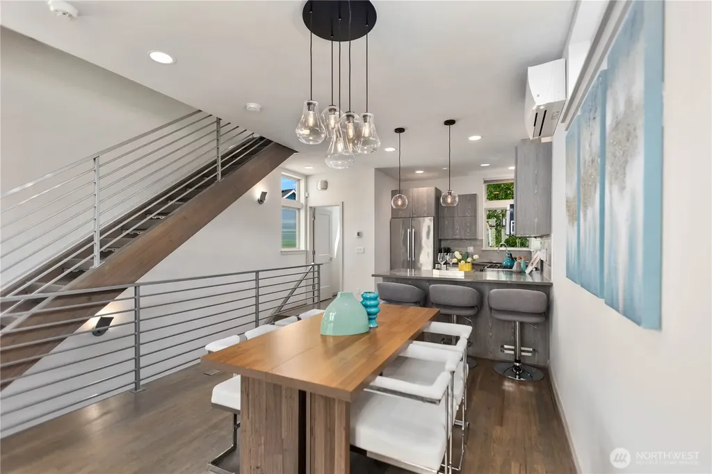 2227 NW 60th Street Seattle WA 98107