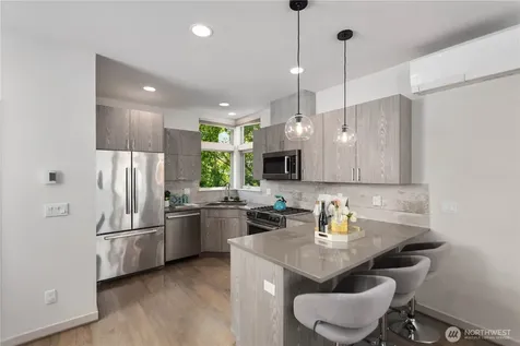 2227 NW 60th Street Seattle WA 98107