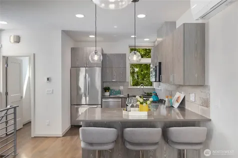 2227 NW 60th Street Seattle WA 98107