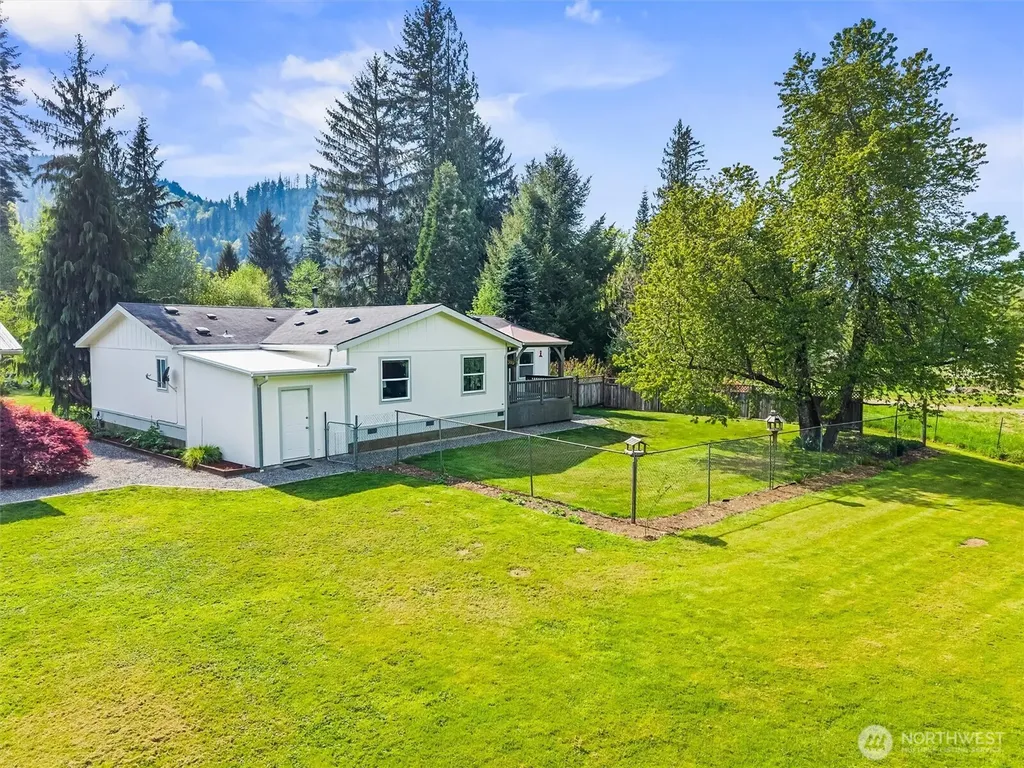 4930 Mosquito Lake Road Deming WA 98244