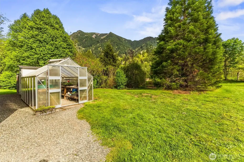 4930 Mosquito Lake Road Deming WA 98244