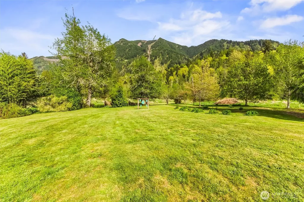 4930 Mosquito Lake Road Deming WA 98244