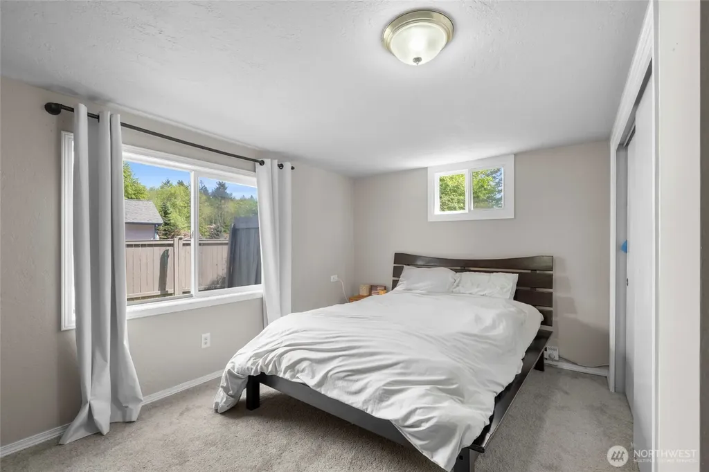 2124 Division Street NW Olympia WA 98502