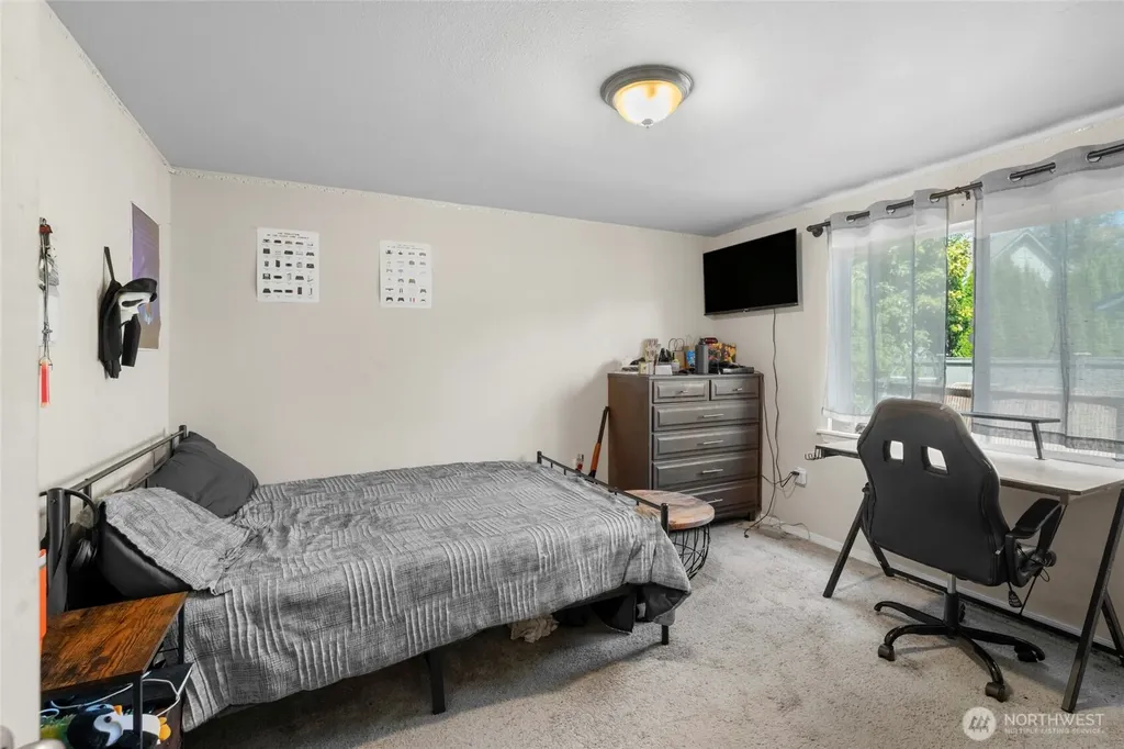 2124 Division Street NW Olympia WA 98502