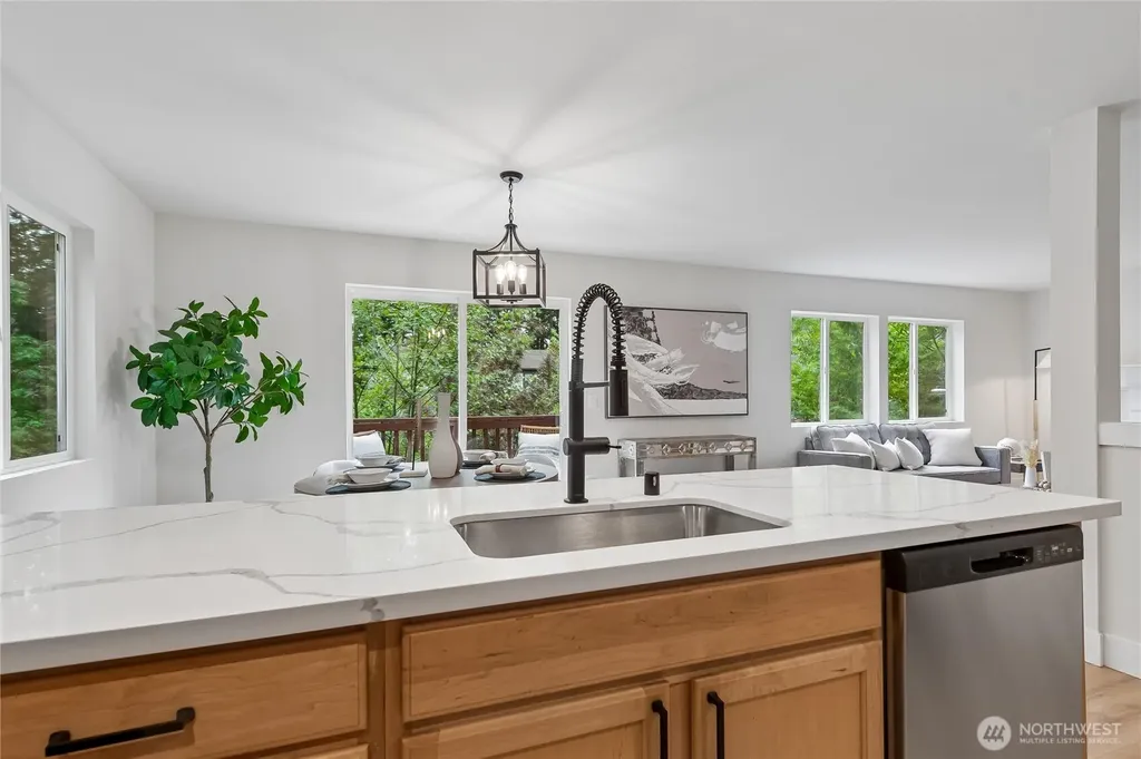 9237 NE 173rd Place Bothell WA 98011