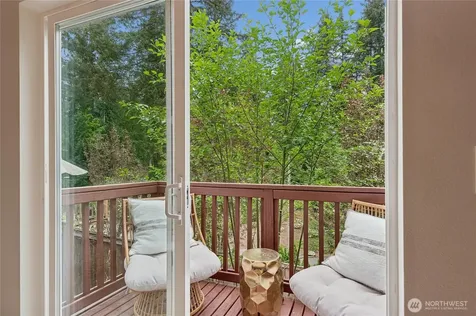 9237 NE 173rd Place Bothell WA 98011