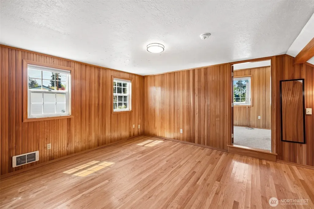 230 W 14th Street Port Angeles WA 98362