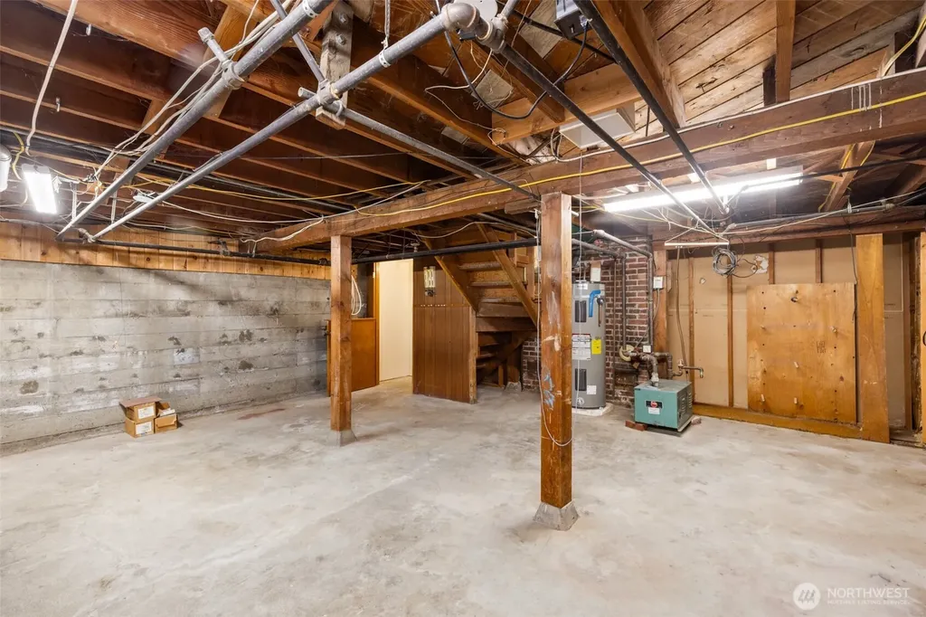 230 W 14th Street Port Angeles WA 98362