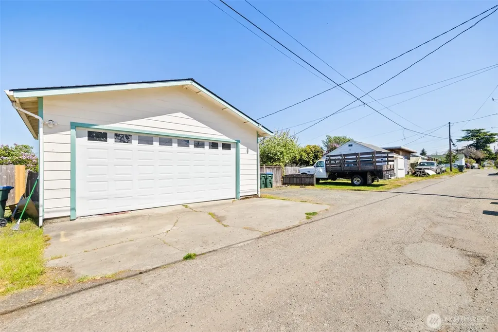 230 W 14th Street Port Angeles WA 98362