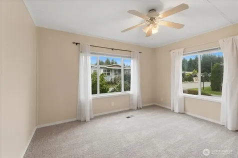 12322 122nd Avenue Ct E Puyallup WA 98374
