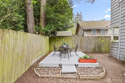 1711 NE 113th Street Seattle WA 98125