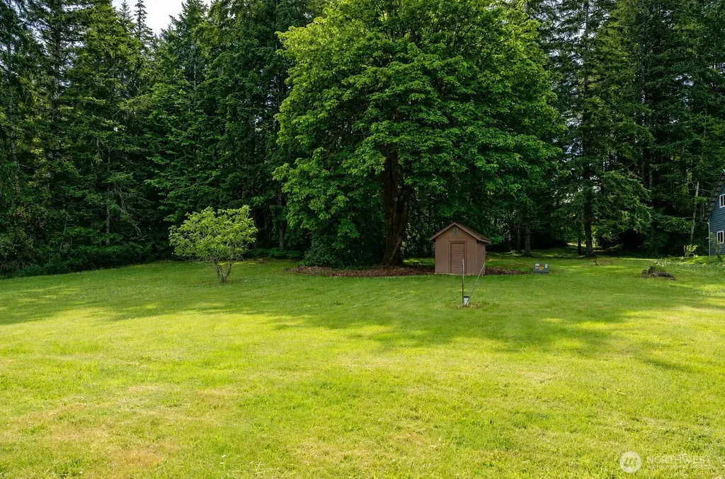 3081 E Pickering Road Shelton WA 98584