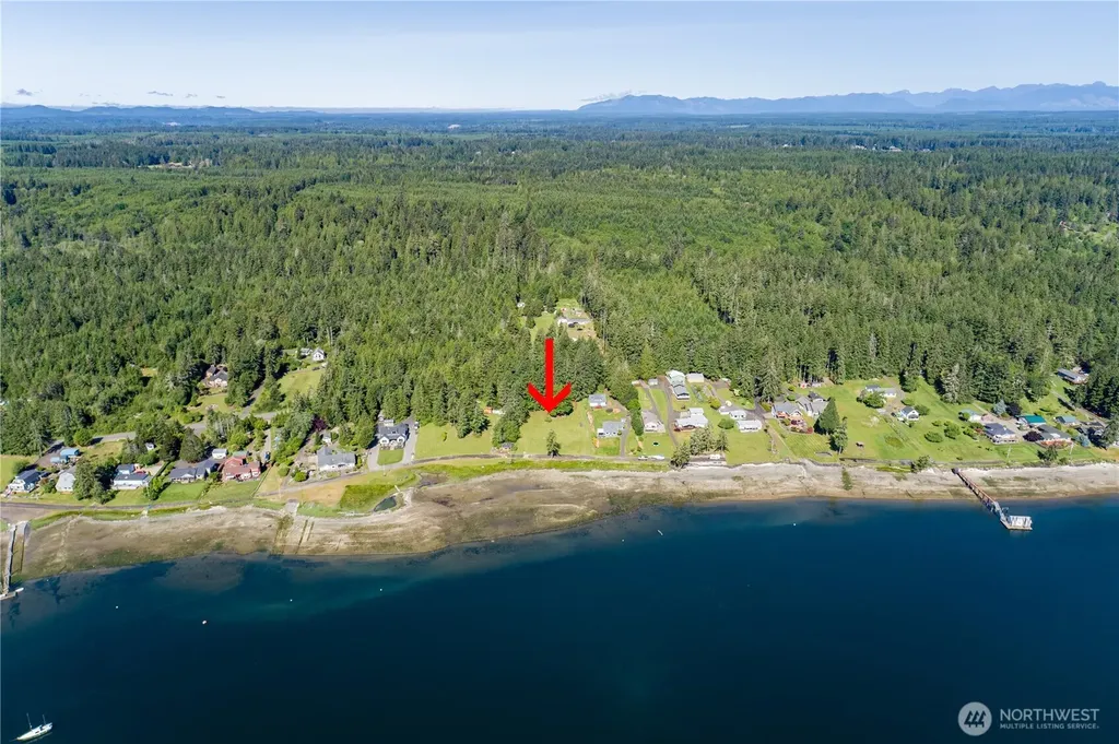 3081 E Pickering Road Shelton WA 98584