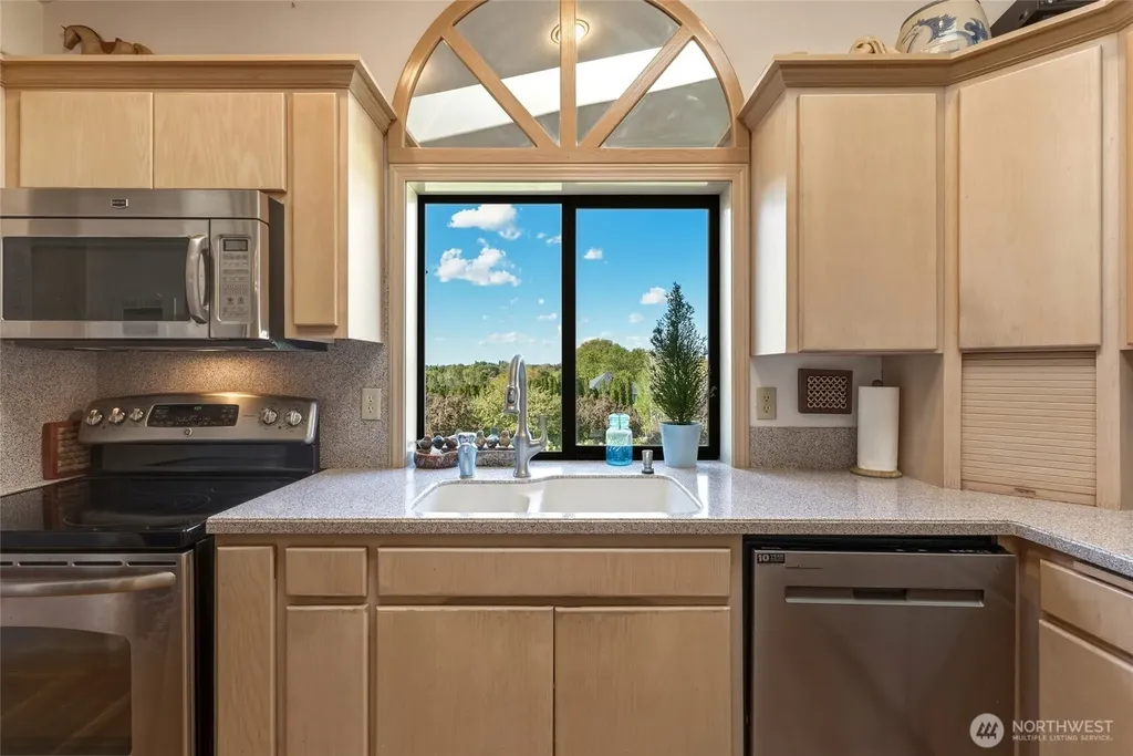 1520 Kaniksu Loop Walla Walla WA 99362