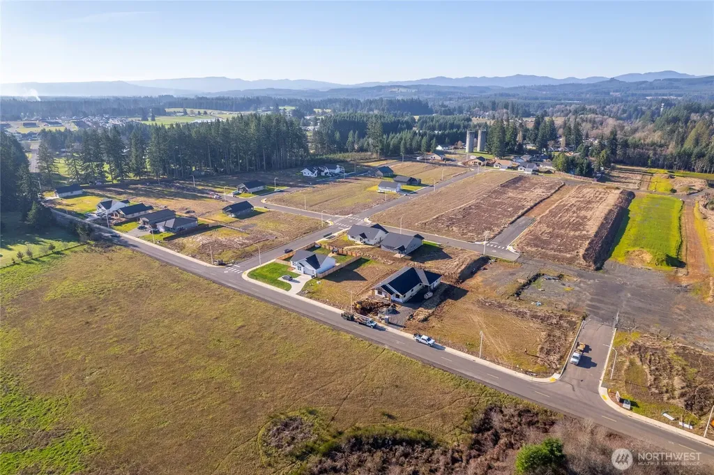 245 Eminence Avenue Winlock WA 98596