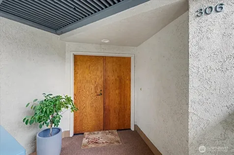 3016 N Narrows Drive Tacoma WA 98407