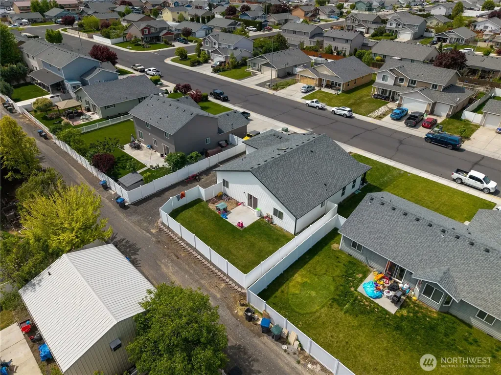 822 Willow Ave NE Quincy WA 98848