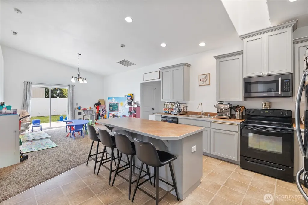 822 Willow Ave NE Quincy WA 98848