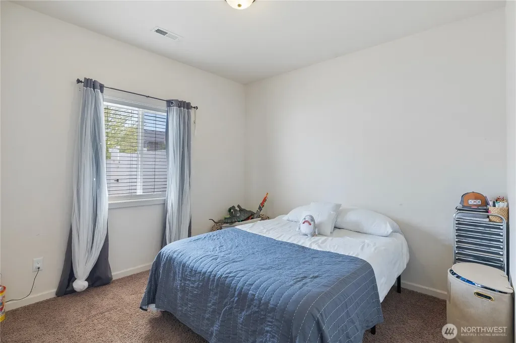822 Willow Ave NE Quincy WA 98848