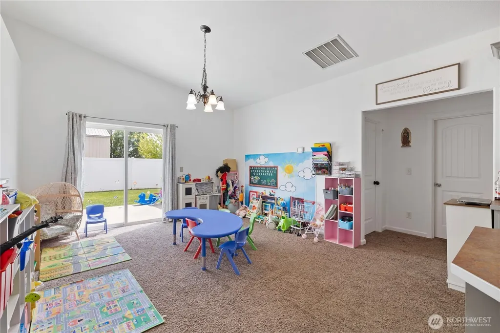 822 Willow Ave NE Quincy WA 98848