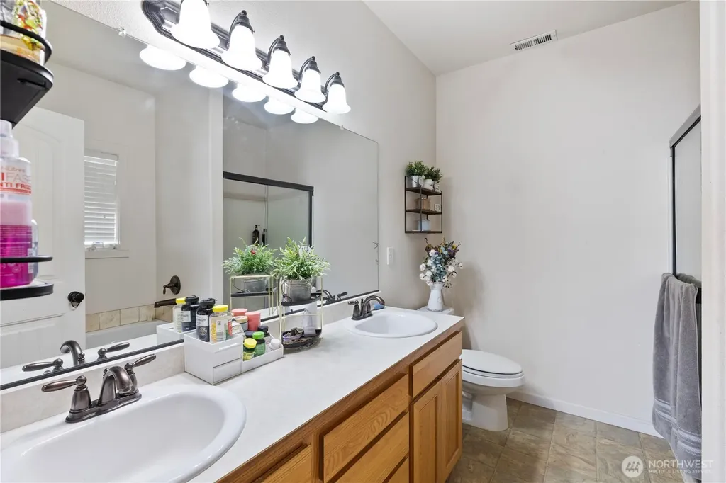 822 Willow Ave NE Quincy WA 98848