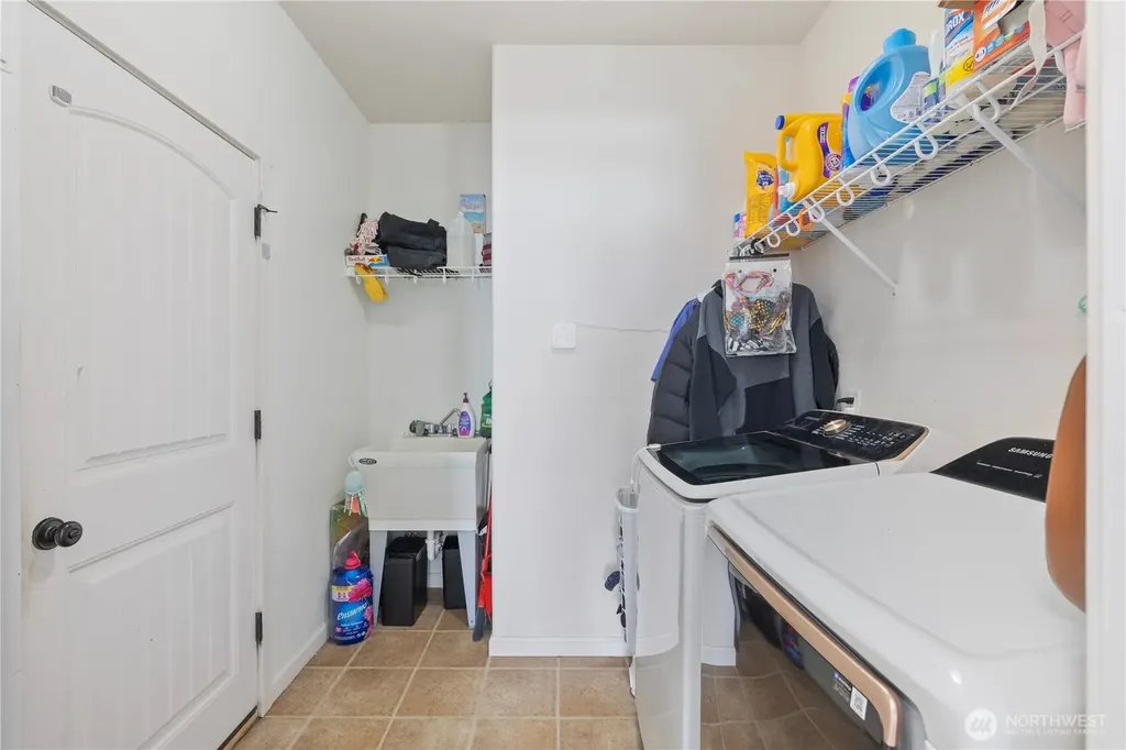 822 Willow Ave NE Quincy WA 98848
