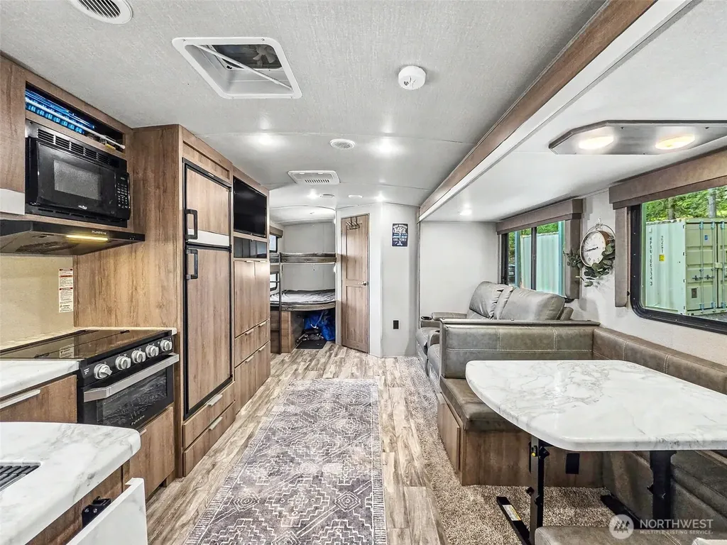 1670 W Star Lake Drive Elma WA 98541