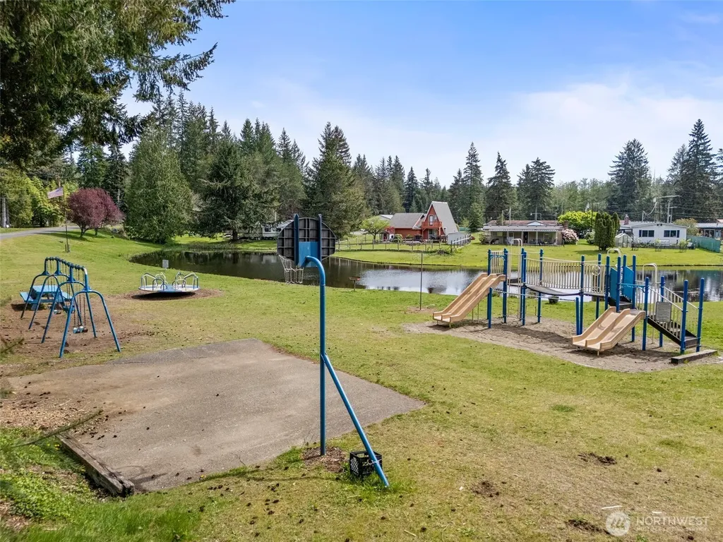 1670 W Star Lake Drive Elma WA 98541