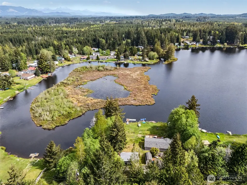 1670 W Star Lake Drive Elma WA 98541
