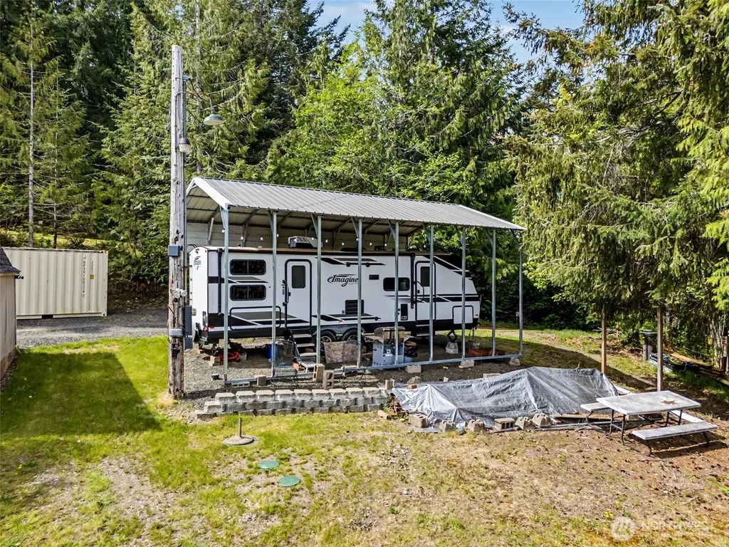 1670 W Star Lake Drive Elma WA 98541