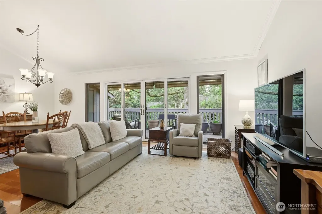 1542 NE 140th Street Seattle WA 98125