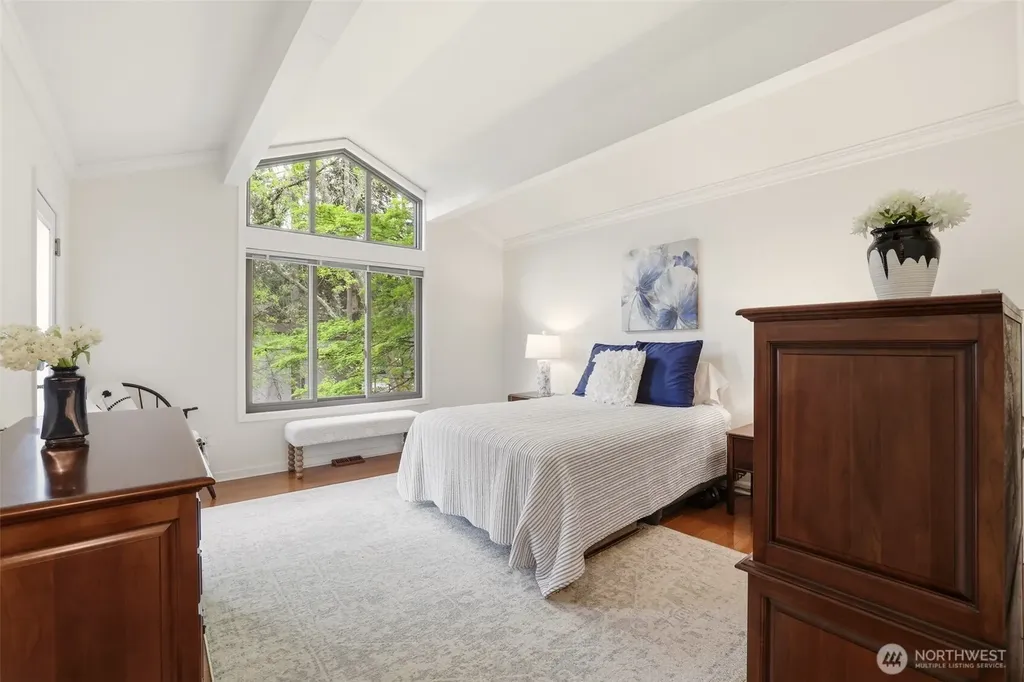 1542 NE 140th Street Seattle WA 98125