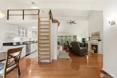 1542 NE 140th Street Seattle WA 98125