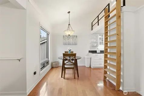 1542 NE 140th Street Seattle WA 98125