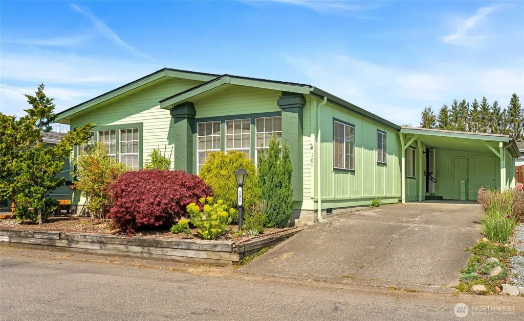 2015 24th Street Bellingham WA 98225