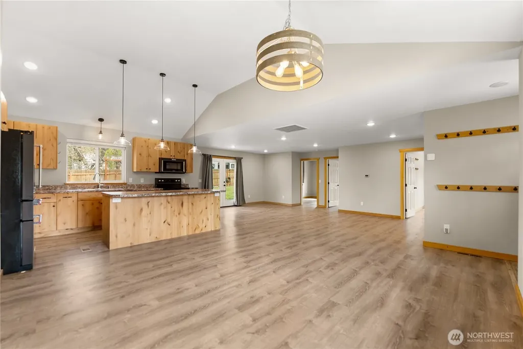 117 E 7th Street Tonasket WA 98855