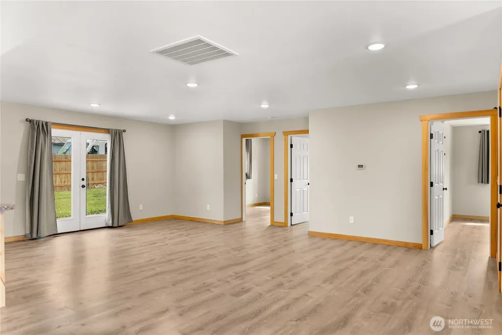 117 E 7th Street Tonasket WA 98855