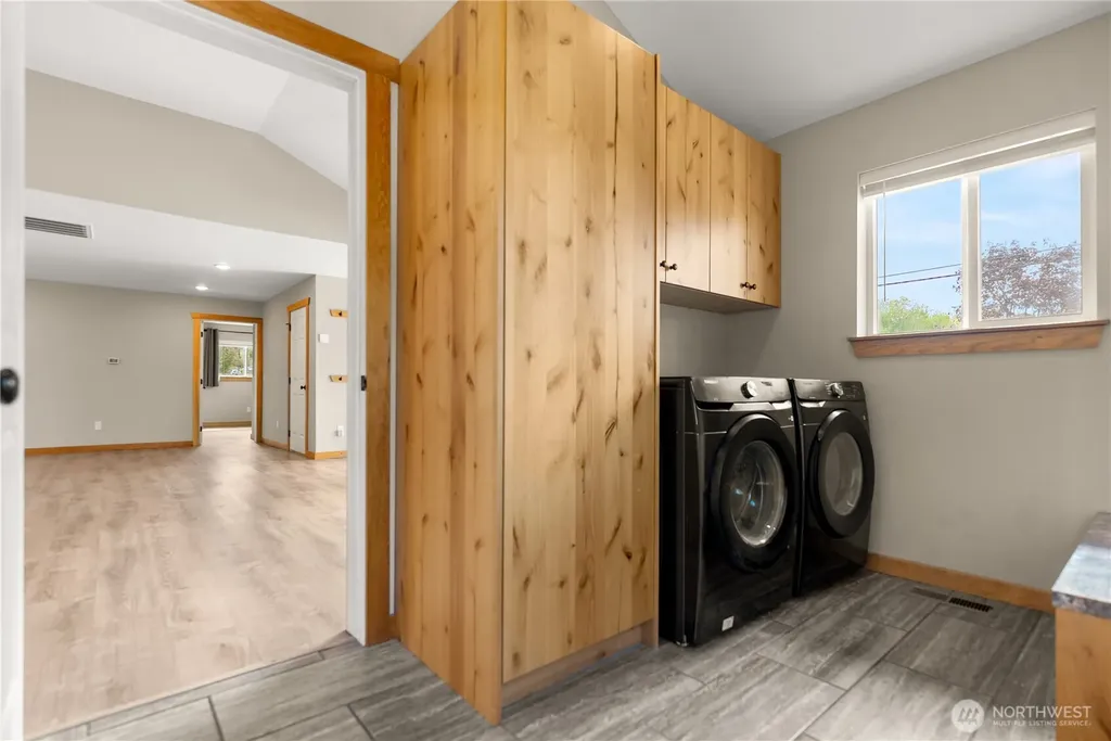 117 E 7th Street Tonasket WA 98855