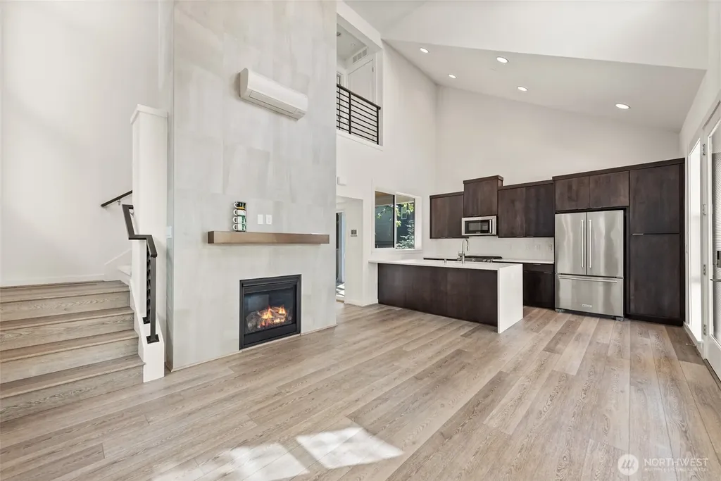 10215 135th Circle NE Kirkland WA 98033