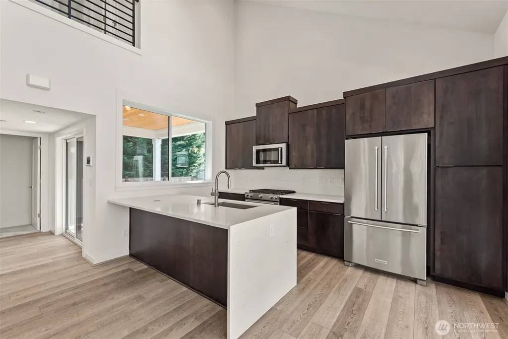 10215 135th Circle NE Kirkland WA 98033