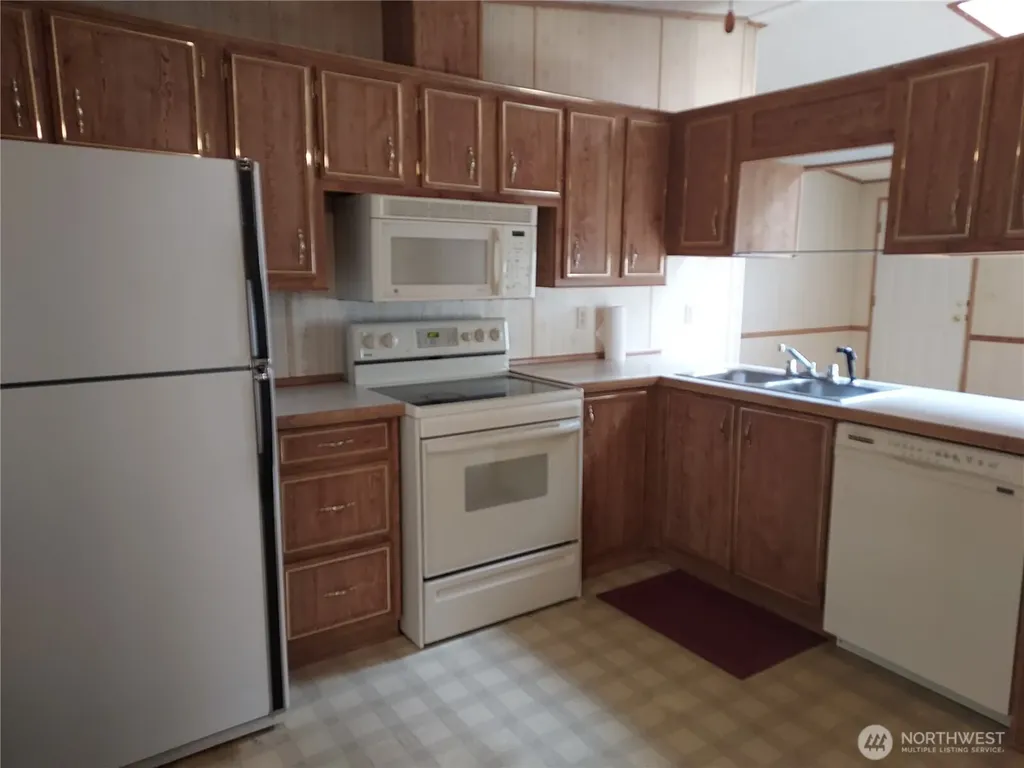 8430 15th Place SE Lake Stevens WA 98258